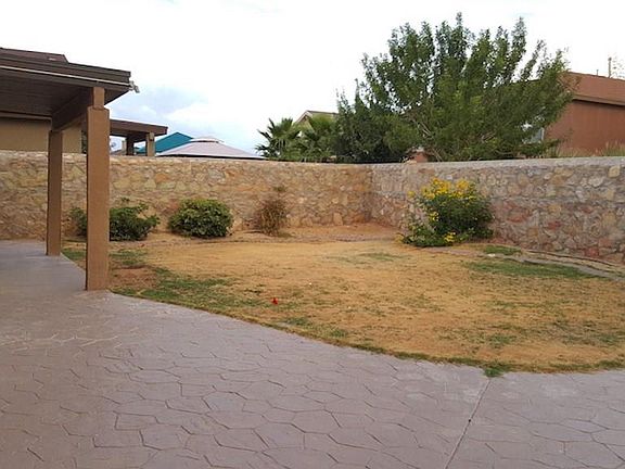 3rd image of 2928 Pino Seco Pl