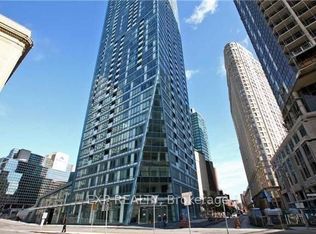 8 The Esplanade #3611, Toronto, ON M5E 0A6