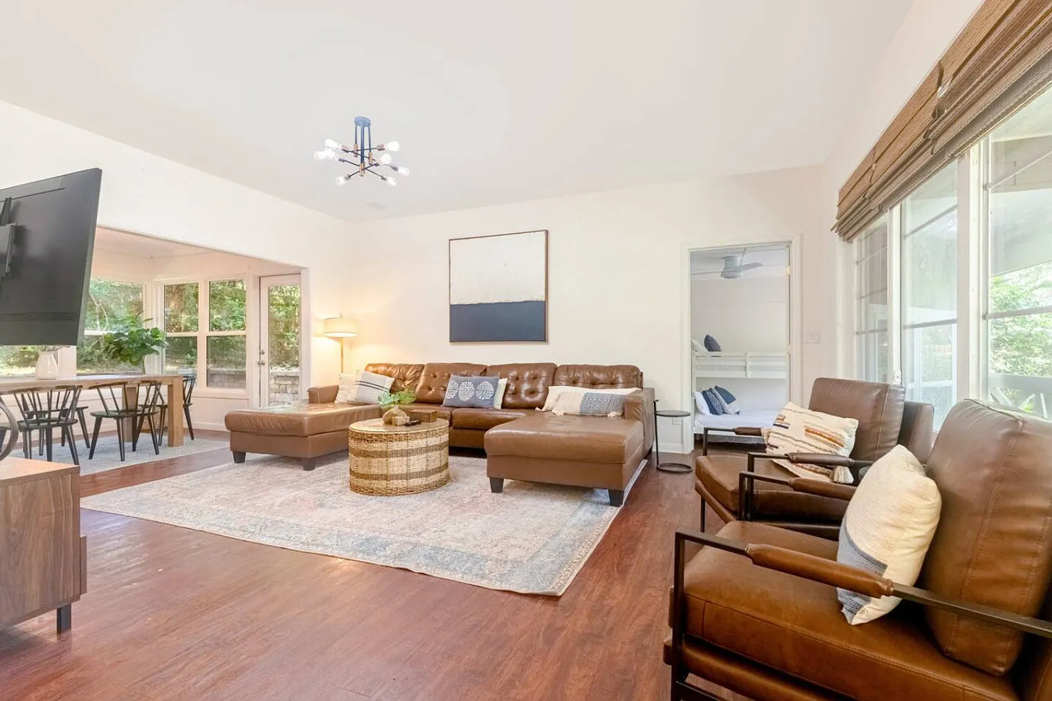 4 bed, 2.0 bath, 1614 sqft, $7,259 — Photo 1