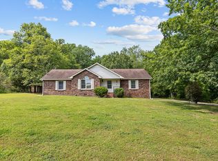 3309 Bowker Rd, Charlotte, TN 37036