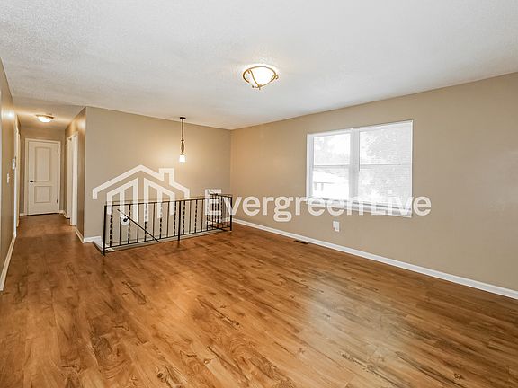 5th image of 5415 E 97th St