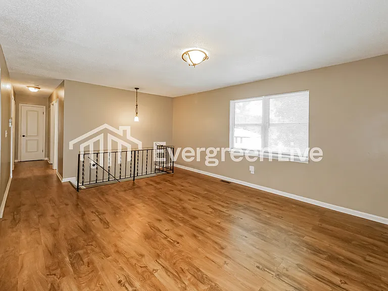 5415 E 97th St — Photo 5
