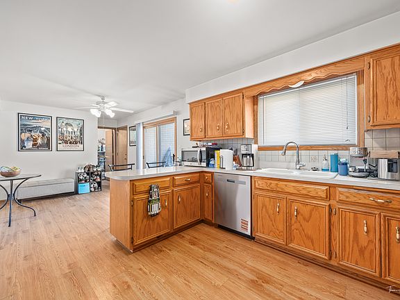 3rd image of 1509 E 31st St #1
