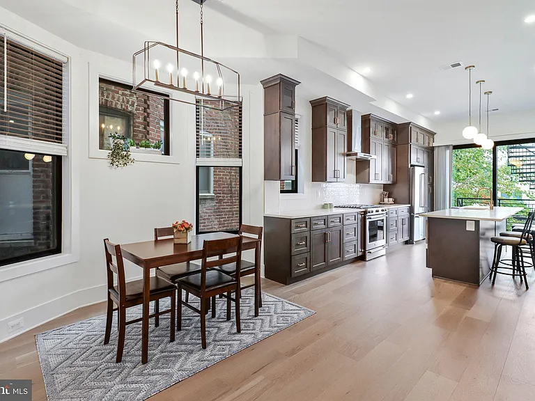 29 N St NW #2 — Photo 8
