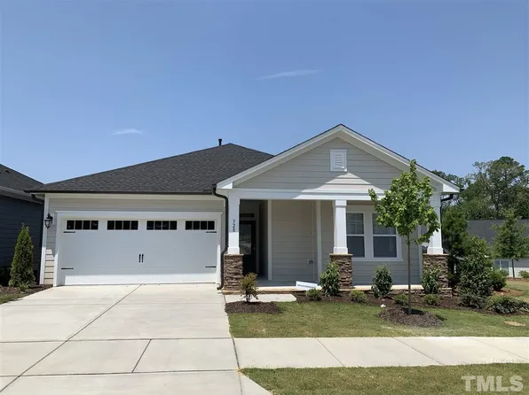 328 Midnight Moon Dr, Wendell, NC 27591