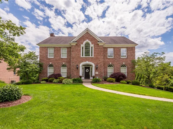 1468 Paragon Pl, Pittsburgh, PA 15241