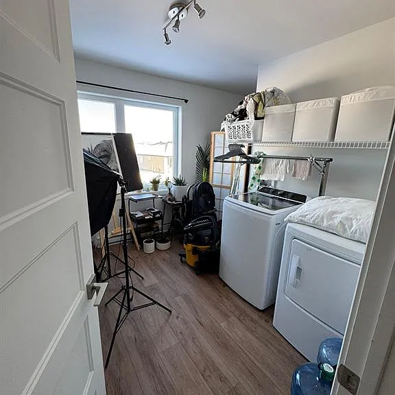 1352 Diamond St #C — Photo 12