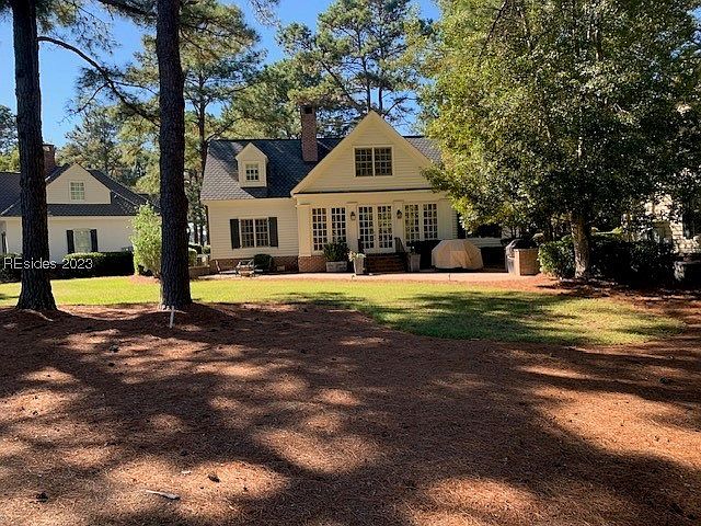 2nd image of 6 Cottage Ct