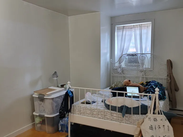 929 W Grace St #2 — Photo 4