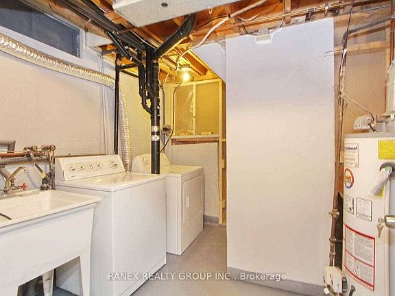 4th image of 58 Parkview Dr