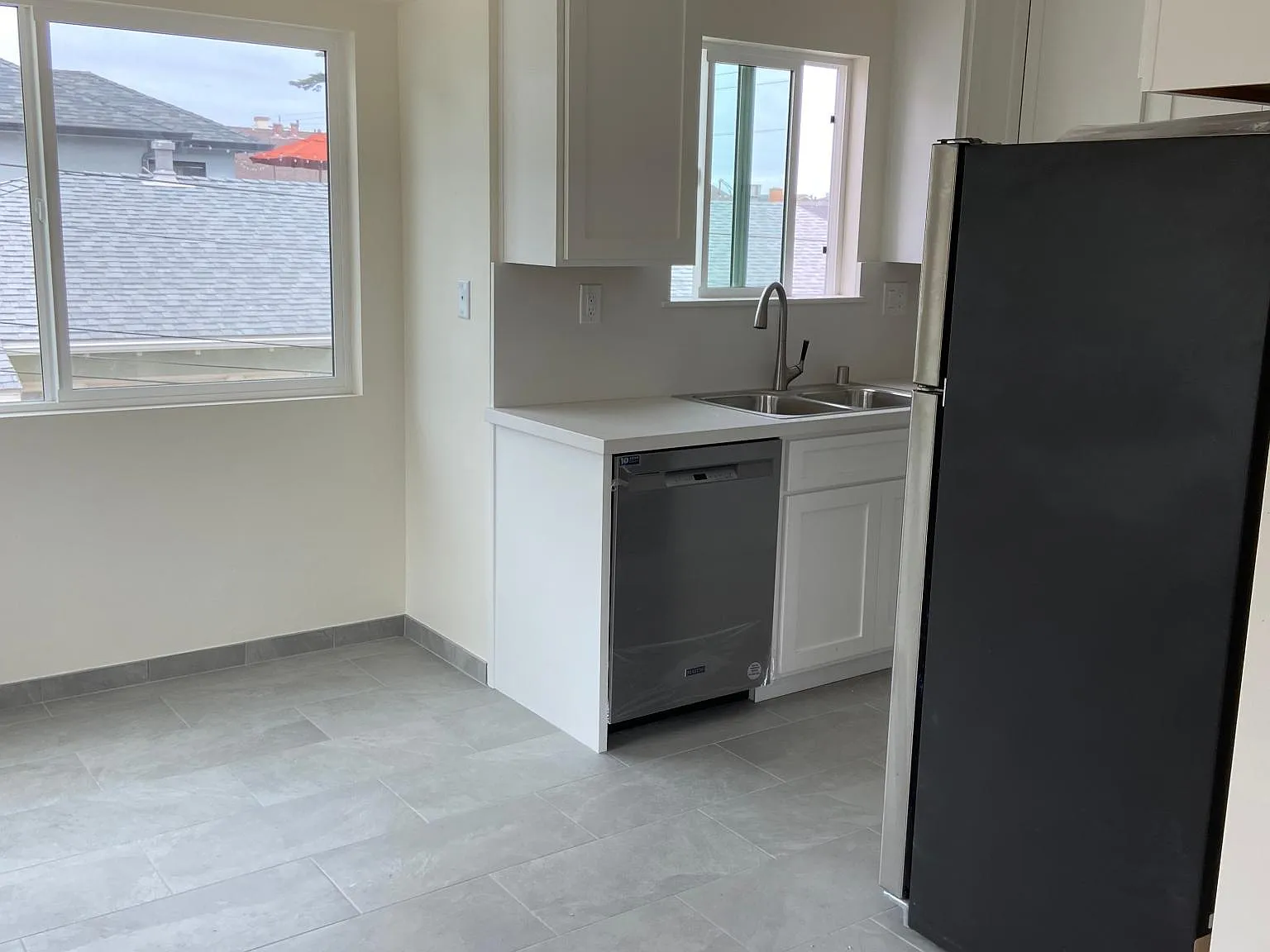 2 bed, 1200 sqft, $2,995 — Photo 1