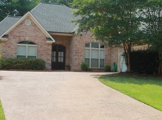 209 Kingsbridge Rd, Madison, MS 39110