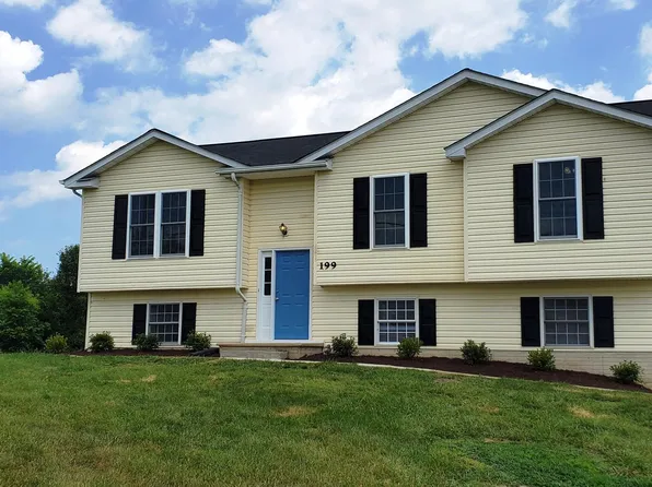 199 Caisson Rd, Fredericksburg, VA 22405