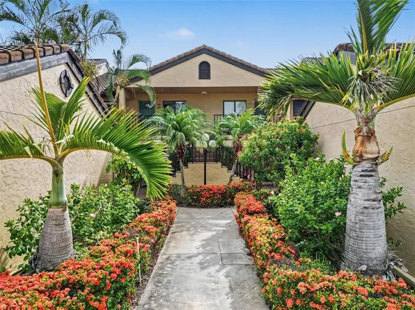 5652 ASHTON LAKE DRIVE #5652, SARASOTA, FL 34231