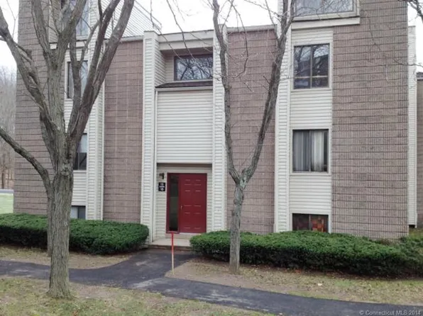 15 Burgundy Hill Ln, Middletown, CT 06457