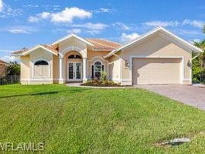 6147 Higgins AVE, Fort Myers, FL, 33905