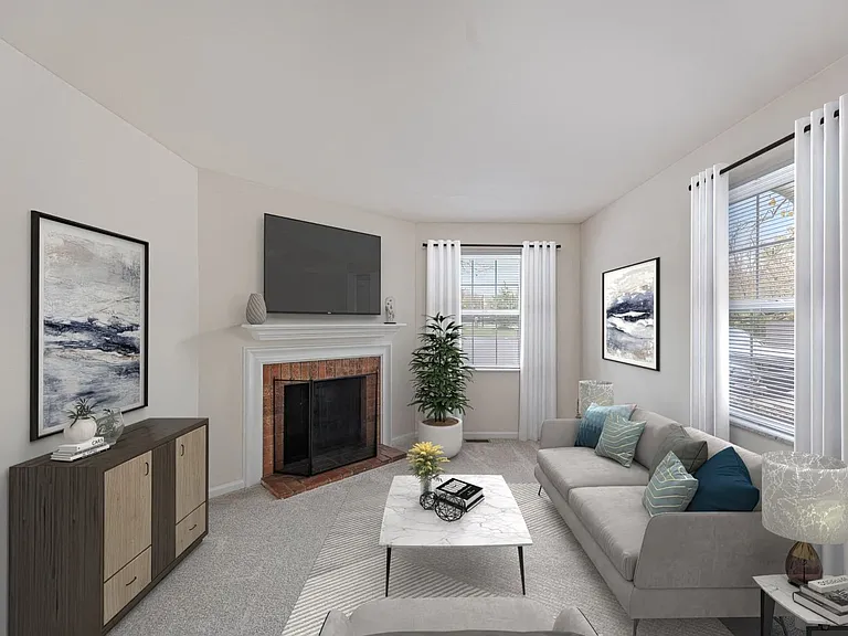Indian Creek Apartments and Townhomes — Photo 177