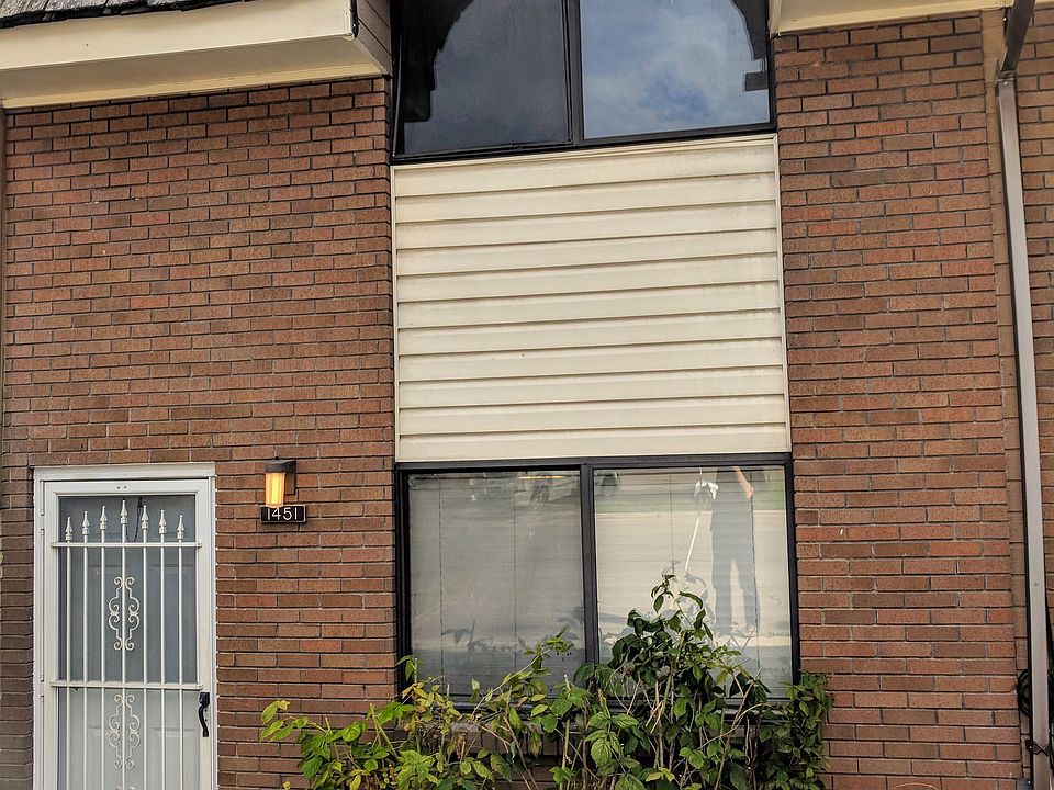 1st image of 1451 Arthur Dr Unit C
