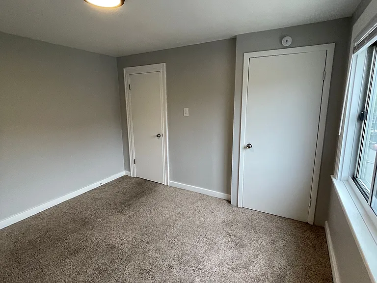 2404 S 18th St #2 — Photo 15
