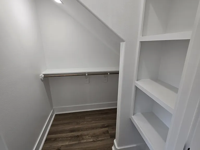 3802 Yale St — Photo 6