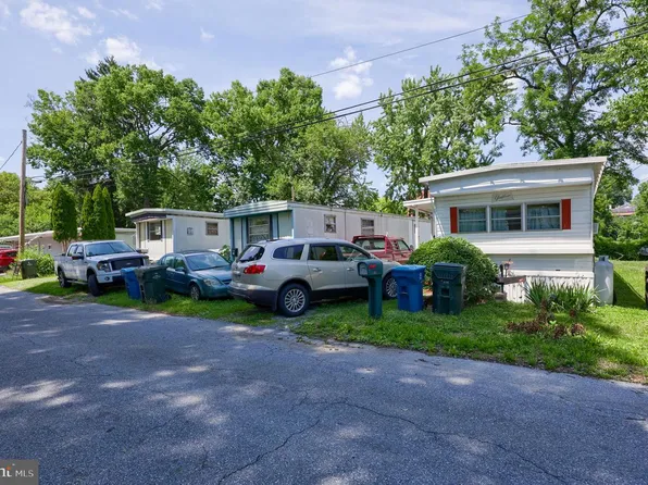 410 Willow St, Highspire, PA 17034