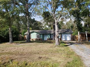 226 Richelieu Rd, Wilmington, NC 28412