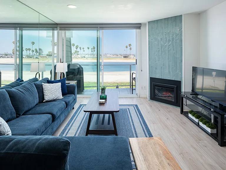 3750 Bayside Walk #6 — Photo 10