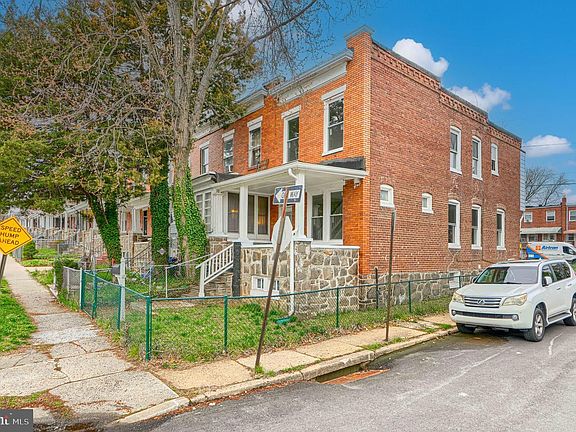 4th image of 240 N Monastery Ave