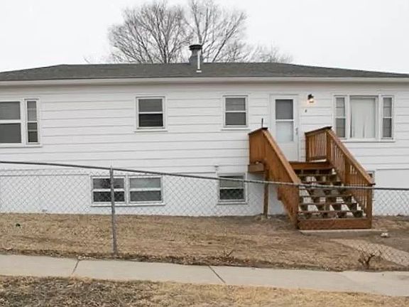 5th image of 532 E Chicago St APT 2