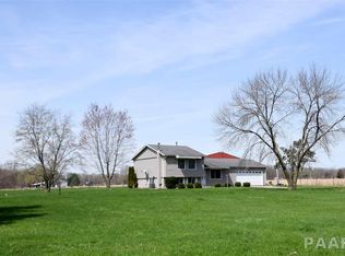 28338 N Bitner Rd, Glasford, IL 61533