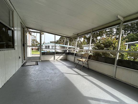 5th image of 6 Trotter Ct
