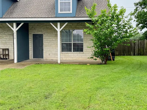 220 Sandstone Dr APT E, Jarrell, TX 76537