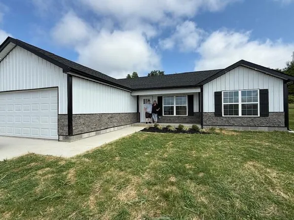 137 Southland Dr, Cynthiana, KY 41031