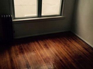 3248 34th St #1, Astoria, NY 11106