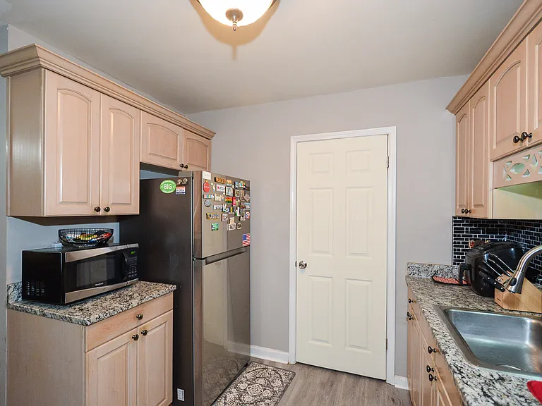1422 Springleaf Cir SE — Photo 8