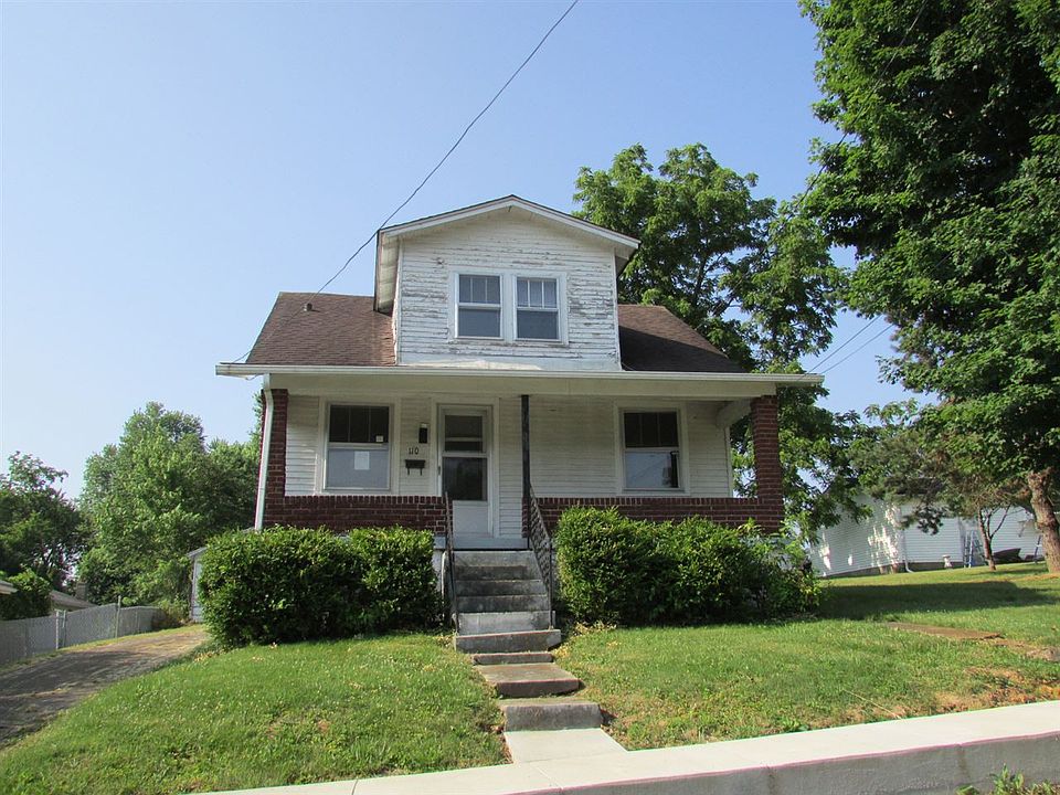 1st image of 110 W Forest Ave
