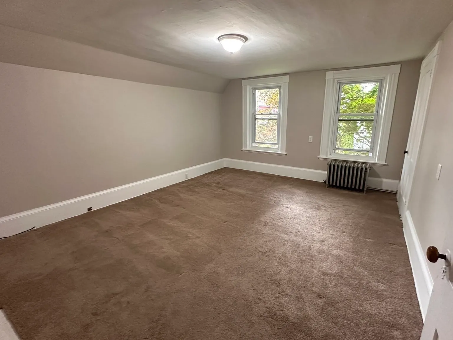 1 bed, 650 sqft, $1,900 — Photo 3