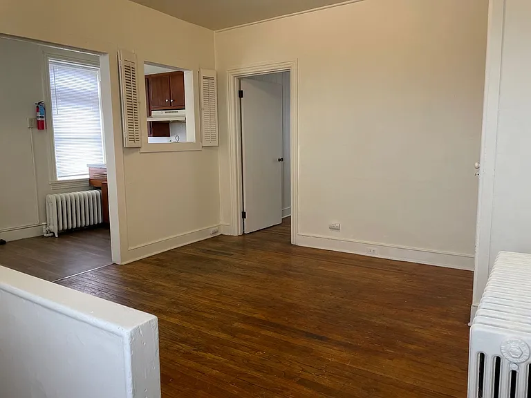 41 N. 6th St. (600 Walnut St) — Photo 6