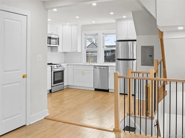 1 bed, 1.0 bath, 750 sqft, $2,950 — Photo 2