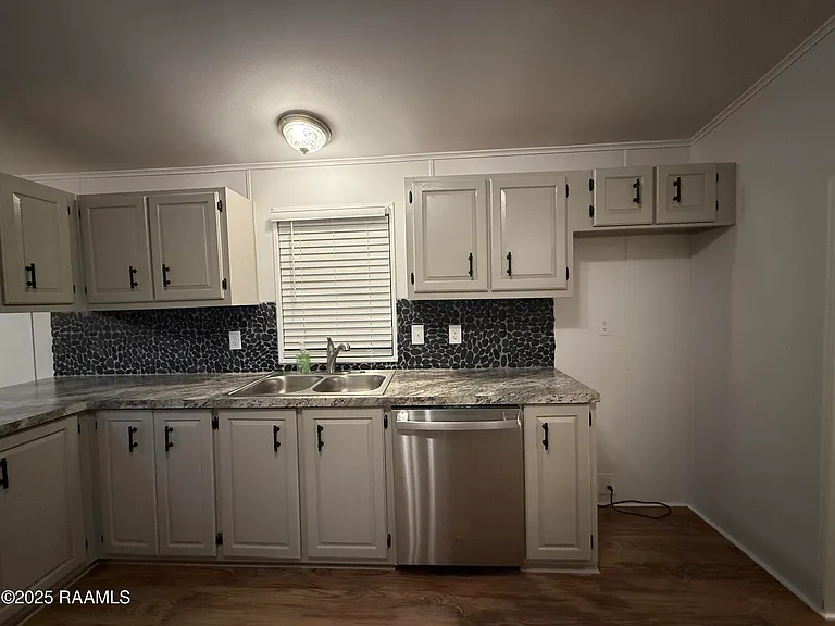11330 Audubon Rd — Photo 17