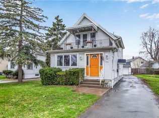 34 Kaufman Dr, Cheektowaga, NY 14225