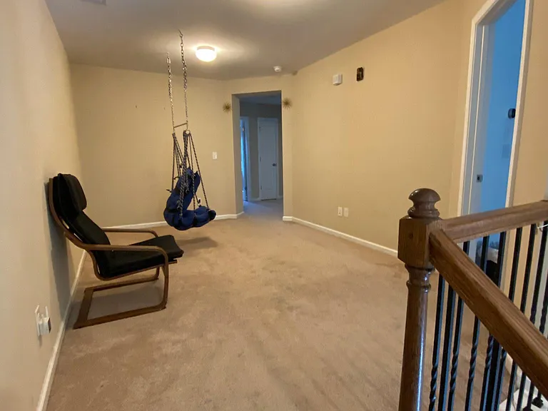 4190 Hammond Bridge Dr — Photo 13