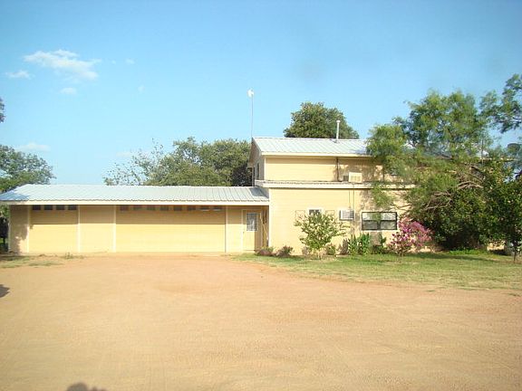 2nd image of 412 County Road 118
