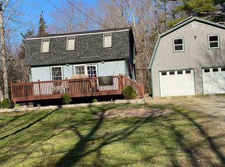 20 Apple Ln, Surry, ME 04684