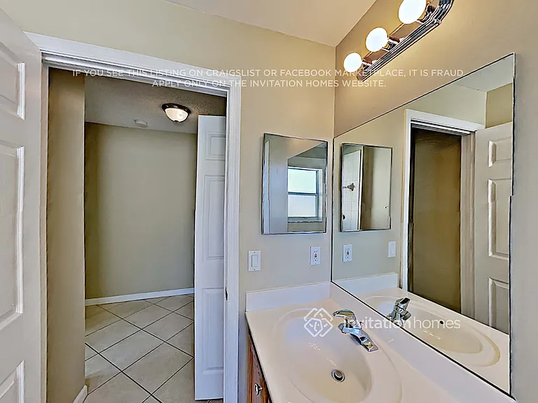 1156 Rialto Dr — Photo 14