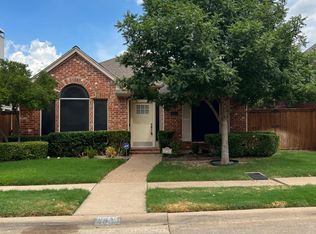 8716 Moss Hill Rd, Irving, TX 75063