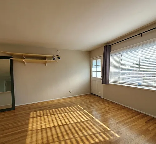 1664 Thomas Ave Photo 1