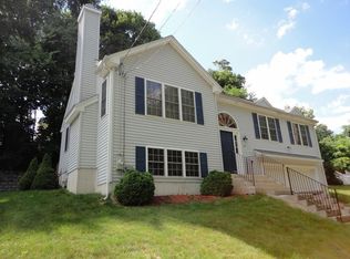 12 Willvail St, Worcester, MA 01603