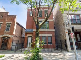 1325 W Fillmore St #3, Chicago, IL 60607