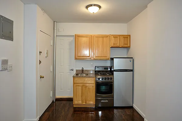 Rented by Gatsby Enterprises, LLC | media 8